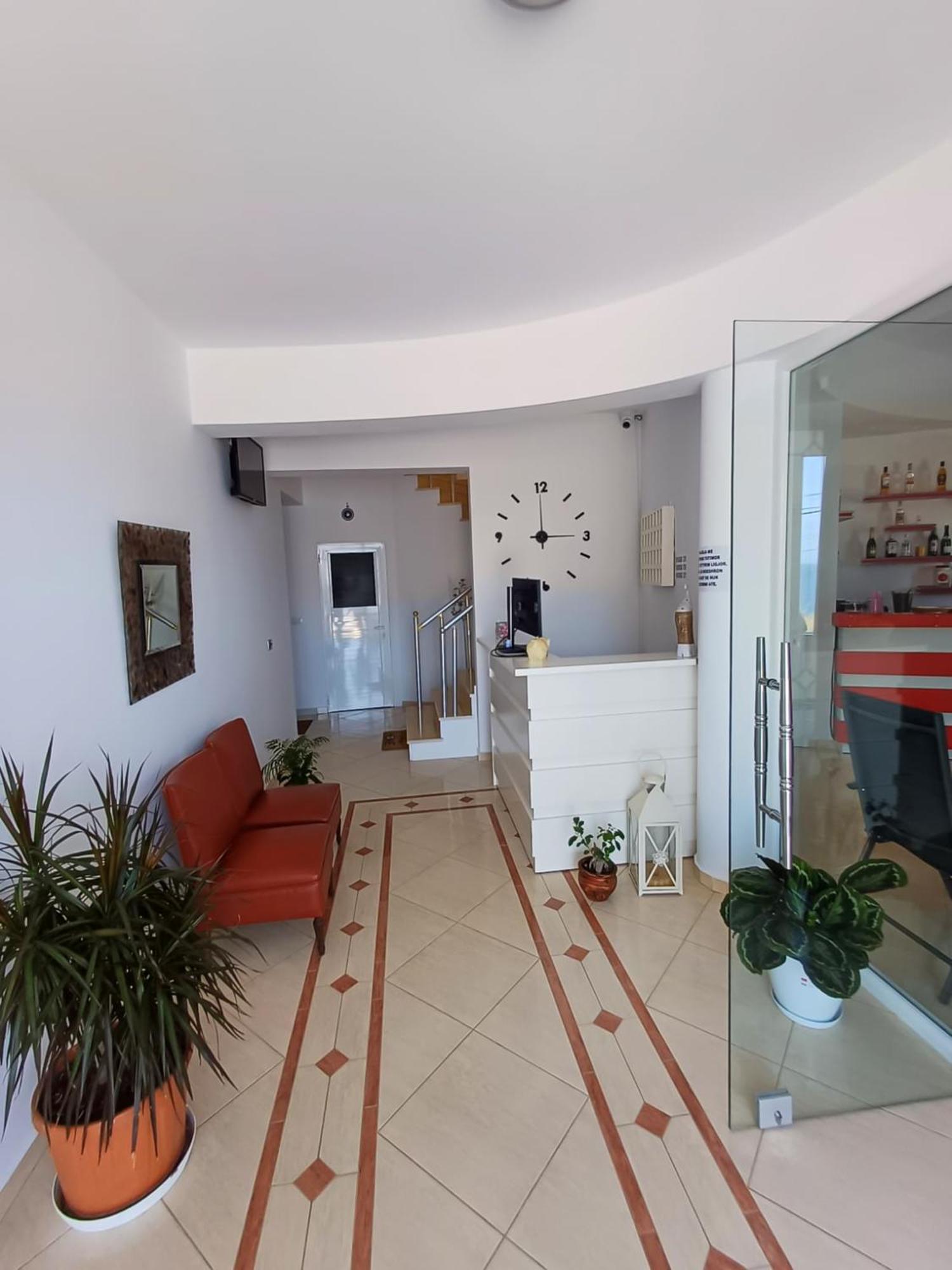 Hotel Sherifi Саранде Екстериор снимка