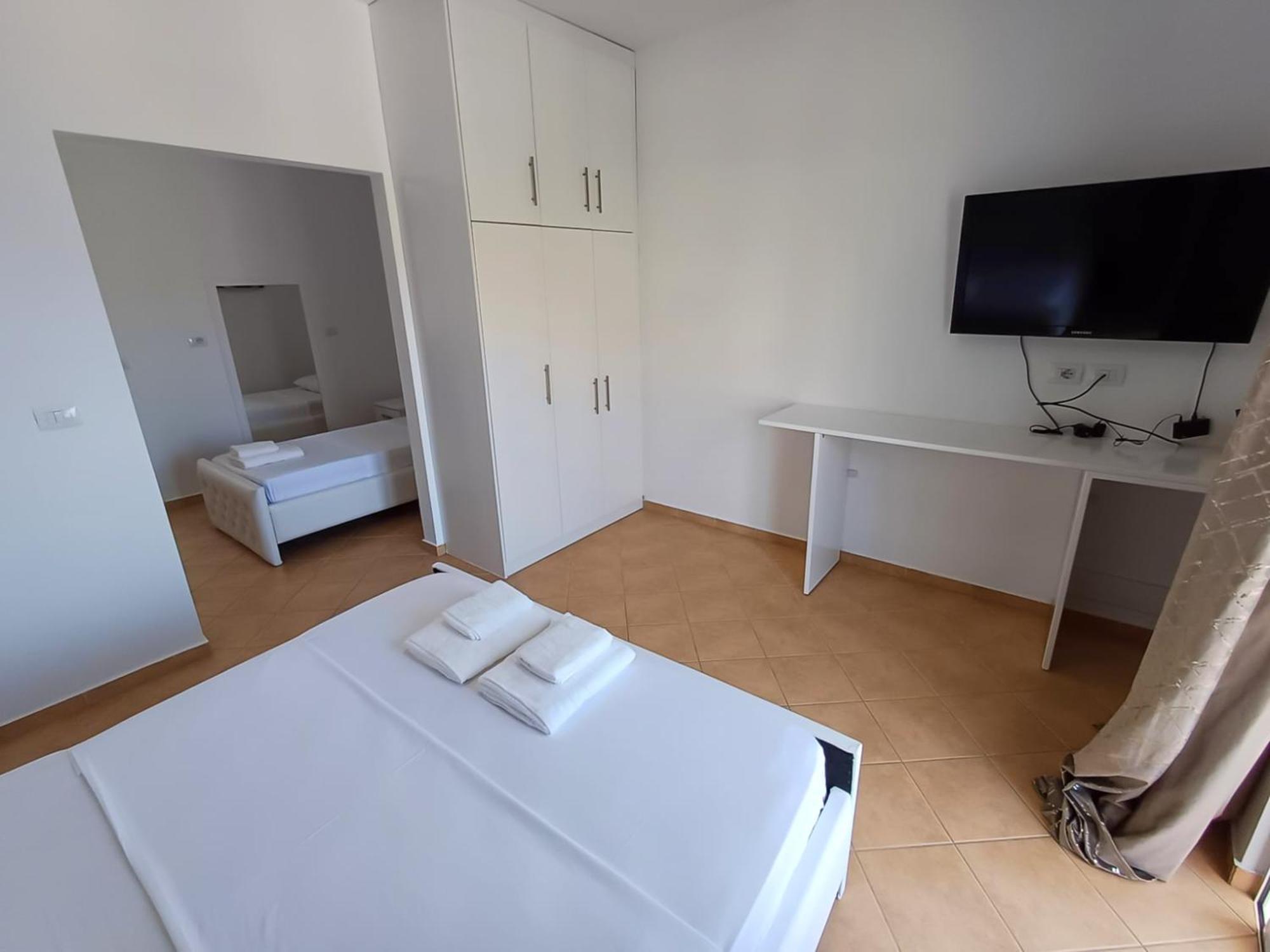 Hotel Sherifi Саранде Екстериор снимка
